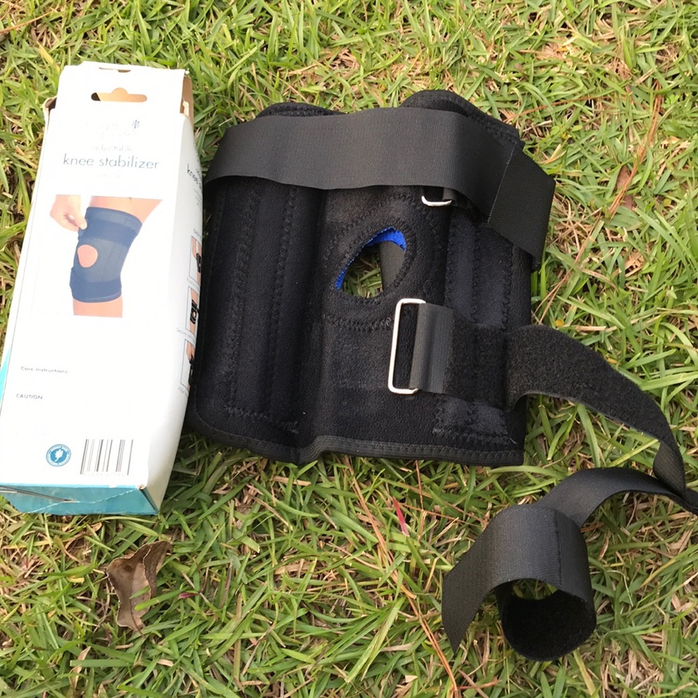Knee Stabilizer Adjustable One Size - image 4